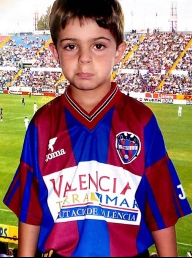 8 - Levante UD - FANDOS