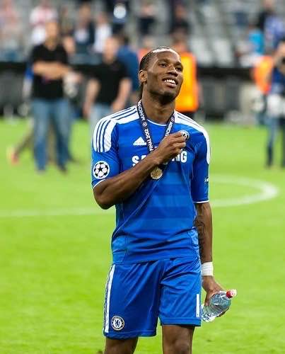 11 - Chelsea - Drogba