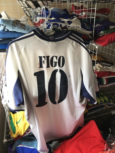 10 - Real Madrid - Figo