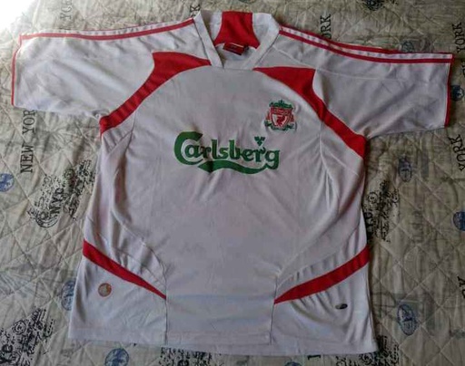 8 - Liverpool - Gerrard