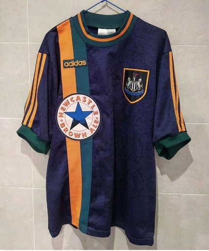 9 - Newcastle United FC - Shearer