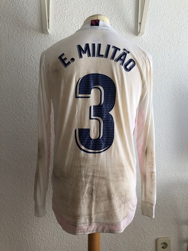 3 - Real Madrid - E. Militão
