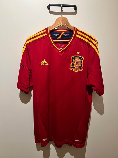 3 - España - PIQUÉ