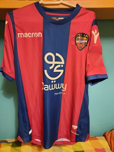 16 - Levante - Rochina