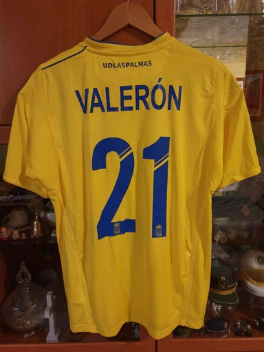 21 - Valerón