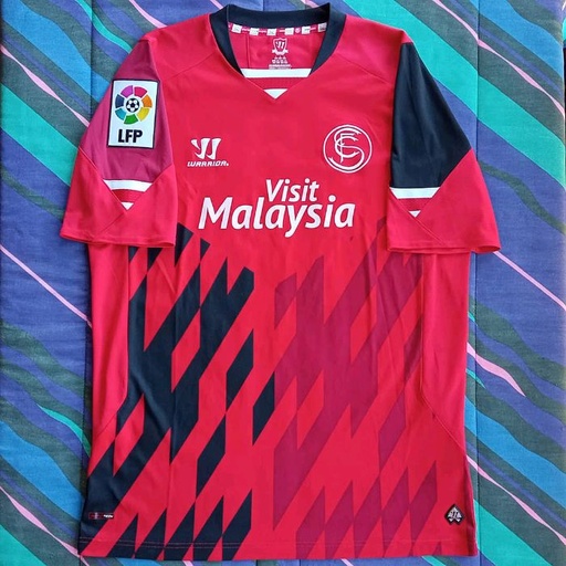 19 - Sevilla FC - EVER BANEGA (Warrior)