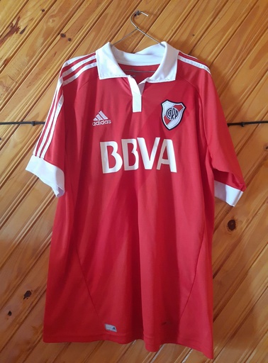10 - River Plate - -
