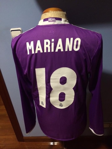 18 - Real Madrid - Mariano