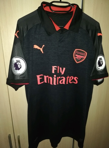 9 - Arsenal - Lacazette