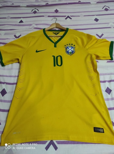 10 - Brasil - Neymar JR
