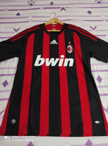 3 - AC Milan - Maldini (Adidas)