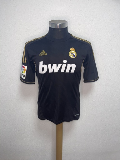 10 - Real Madrid - Ozil