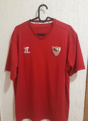 Camiseta sin nombre