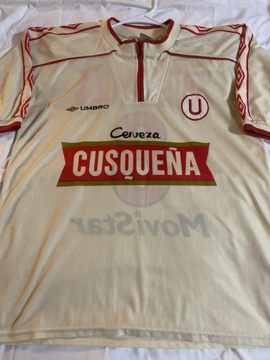 Universitario