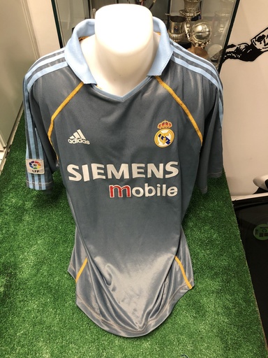 21 - Real Madrid - Solari