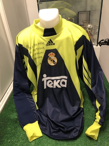 23 - Real Madrid - Oliver