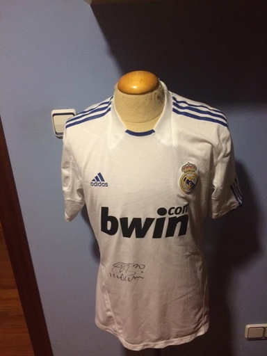 20 - Real Madrid - Higuaín