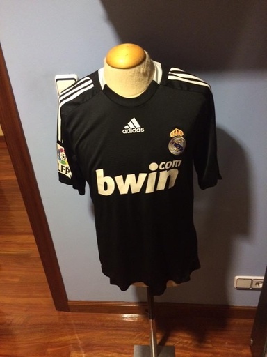 5 - Real Madrid - Cannavaro