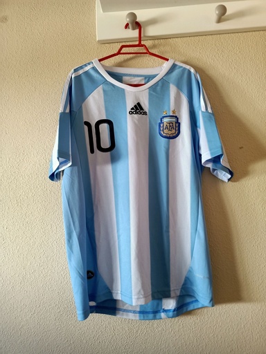 10 - Argentina - Messi