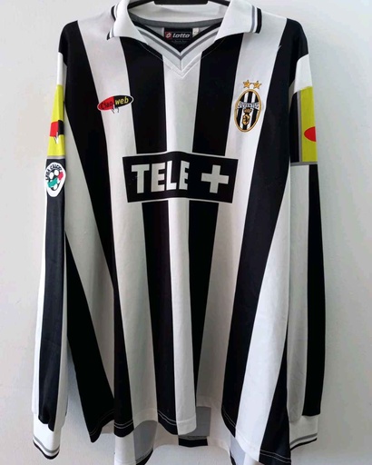 19 - Juventus - Esnaider
