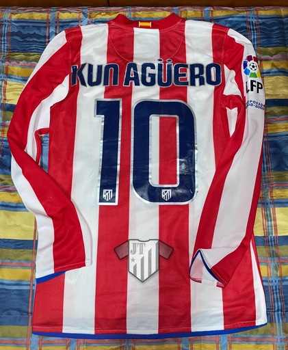 10 - Atlético de Madrid - Kun Agüero