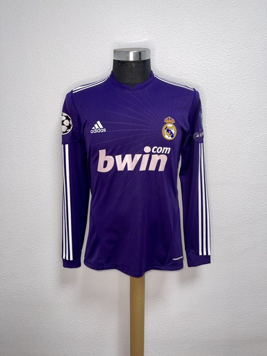 24 - Real Madrid - Kehedira