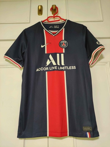 París Saint-Germain - .