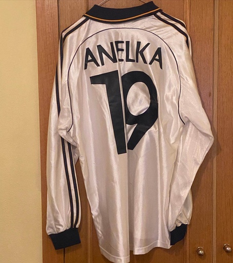 19 - Real Madrid - Anelka