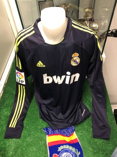 27 - Real Madrid - Nacho