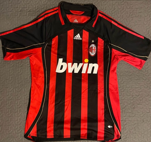 22 - AC Milan - Kaká