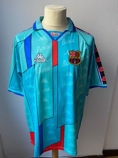 9 - FC Barcelona - Ronaldo