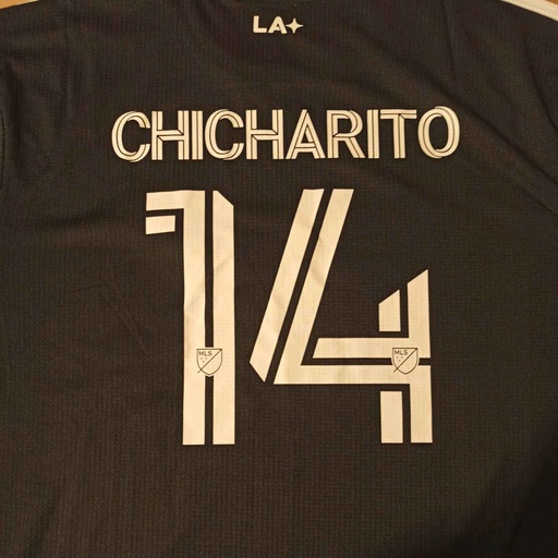 14 - Los Ángeles Galaxy - CHICHARITO