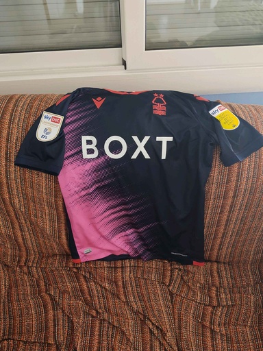 23 - Nottingham forest - Lolley