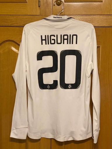 20 - Real Madrid - Higuaín