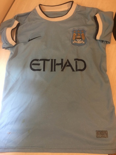 16 - Manchester City - Agüero