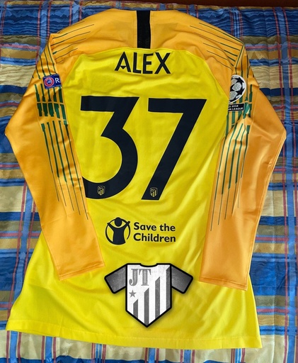 37 - Atlético de Madrid - Alex