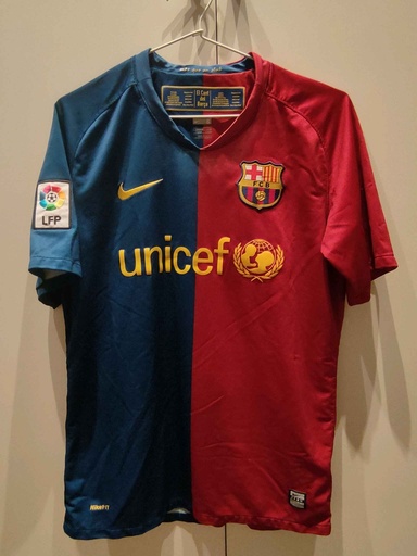 8 - FC Barcelona - Iniesta