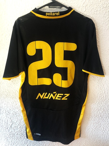 25 - Peñarol