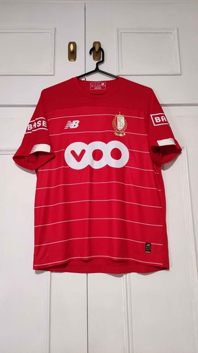 Standard de Lieja - .