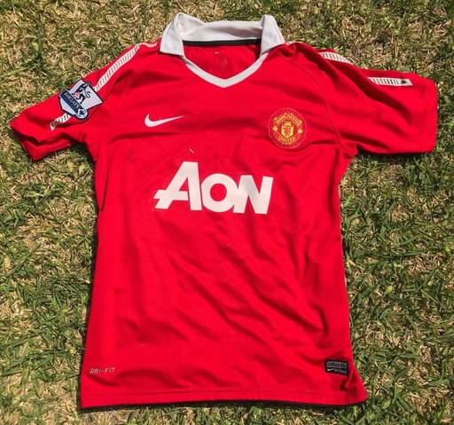 14 - Manchester United - Chicarito