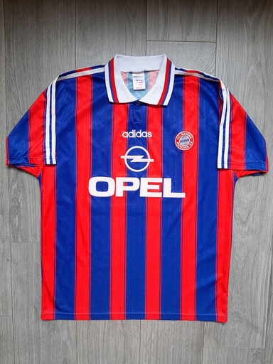 18 - FC Bayern München