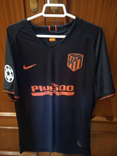 23 - Atlético de Madrid - Trippier